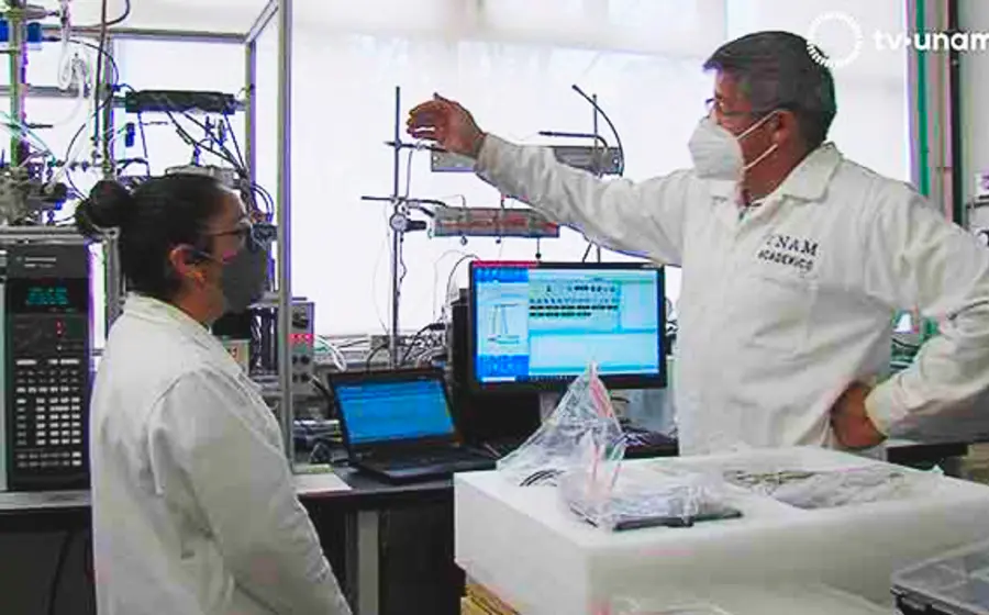 Creado en 1977 con 28 investigadores, 17 técnicos académicos y nueve ayudantes de investigación, el CCA.