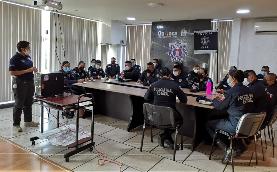 Policías en capacitación con perspectiva de género