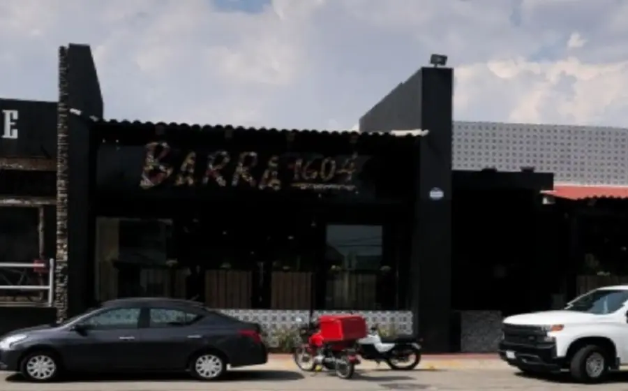 Fachada del bar Barra 1604 en Salamanca
