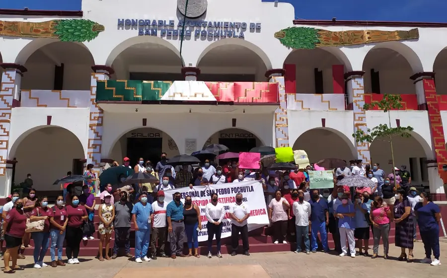 Protestas trabajadores del hospital de pochutla