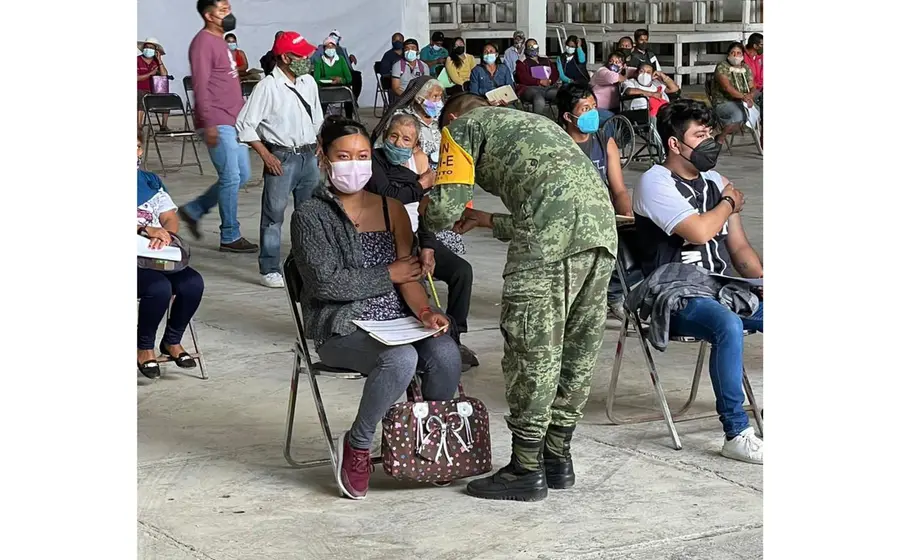 Sedena durante jornada de vacunación