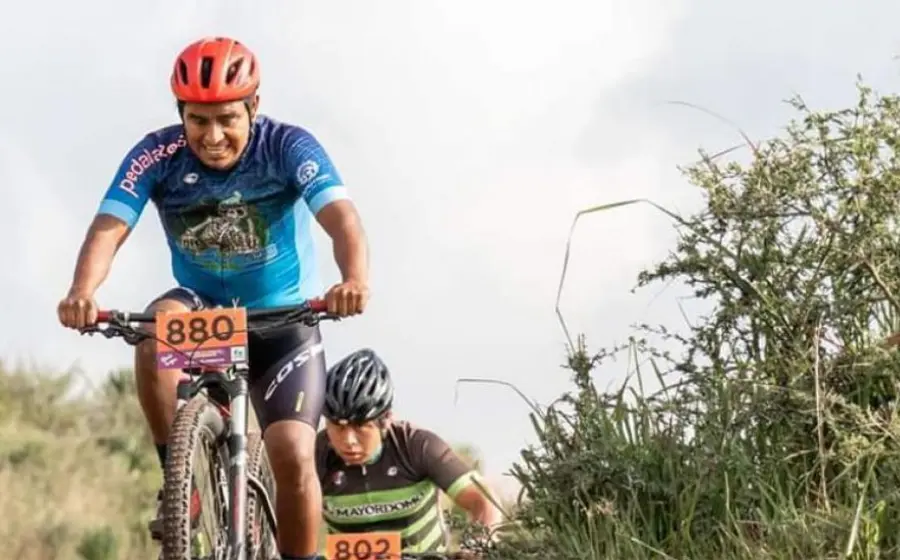 Ciclista en Maratón