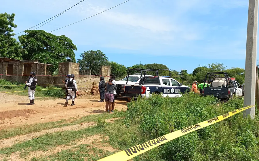 Policías en la escena del crimen