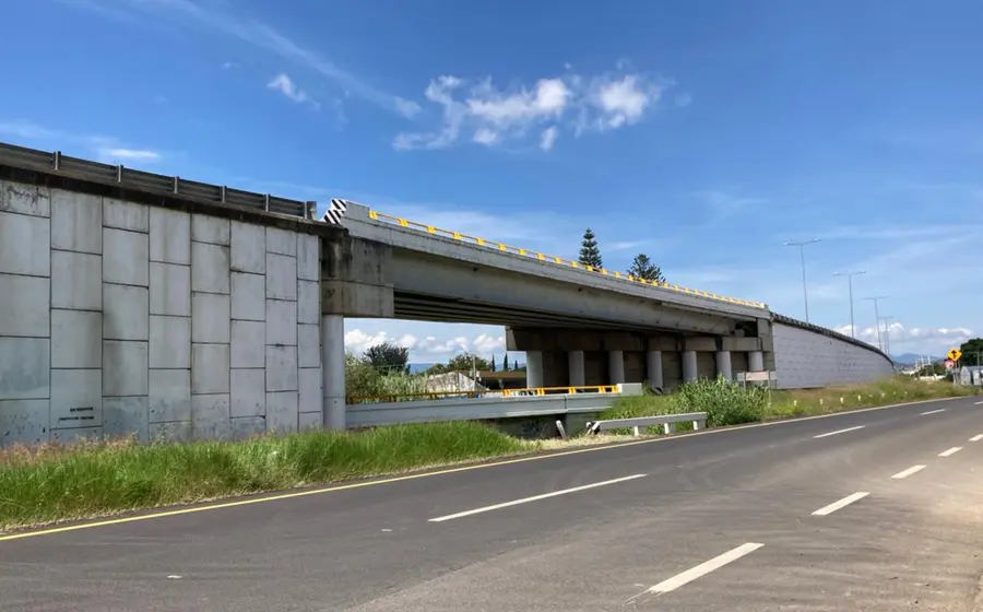 Puente elevado de Tlalixtac de Cabrera