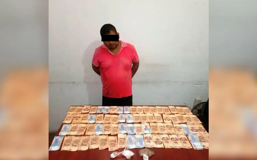 El sujeto fue detenido con droga y miles de pesos.