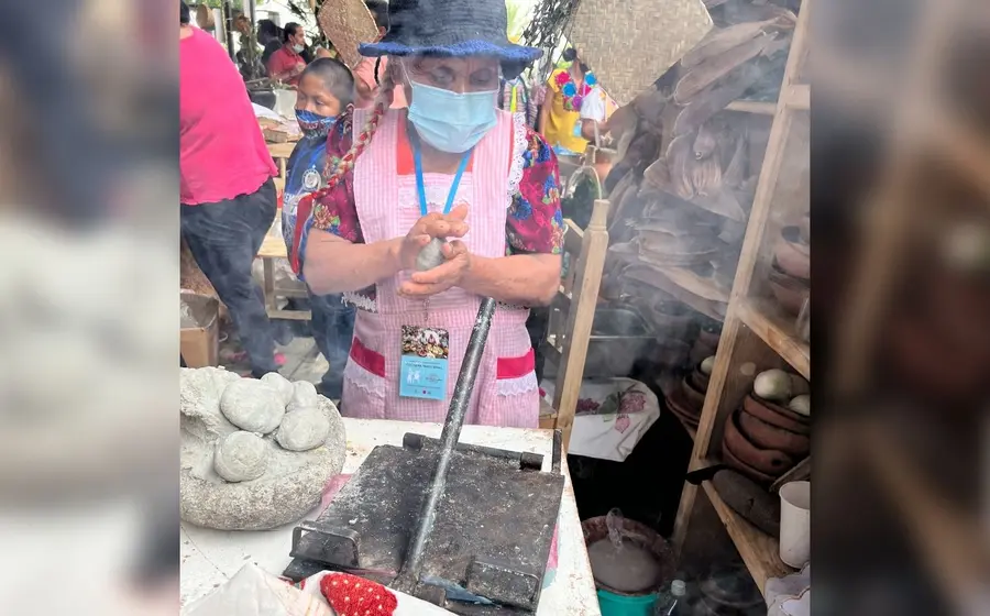 cocinera_tradicional