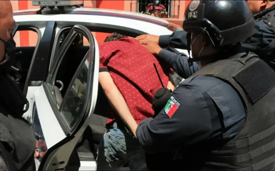 policia-detiene-a-sujeto