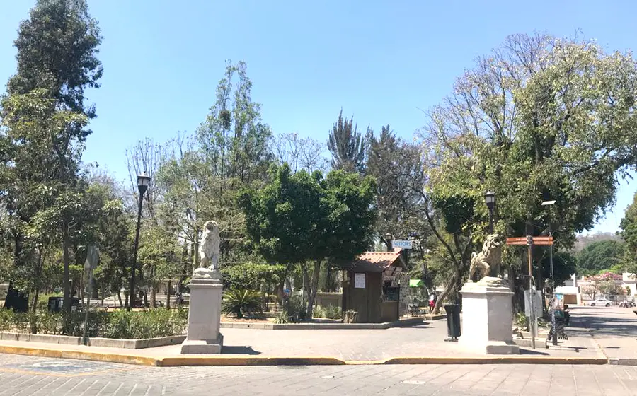 paseo-juarez-llano 