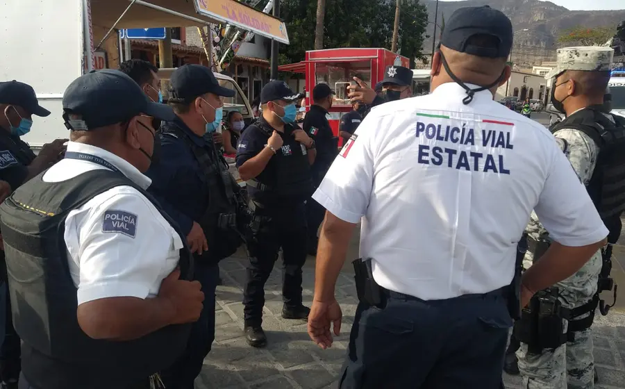 policias-implementando-operativo