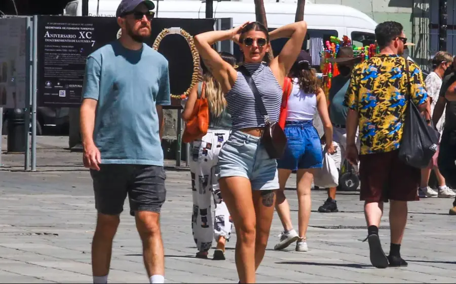 turistas_en_la_capital