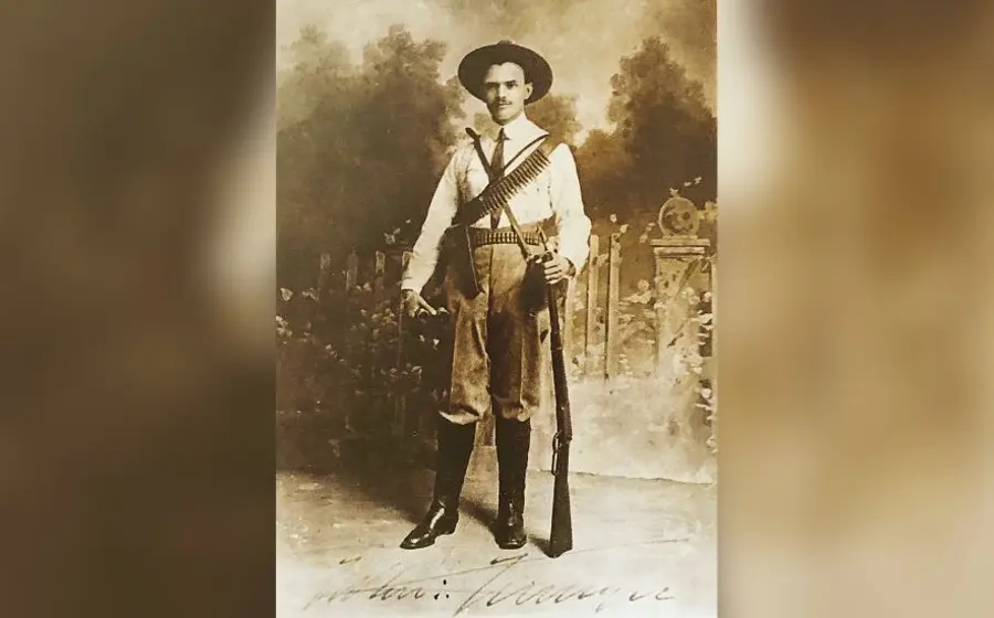  Francisco-José-Múgica-Velázquez .jpg
