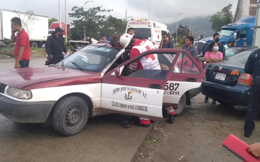 accidente-taxi