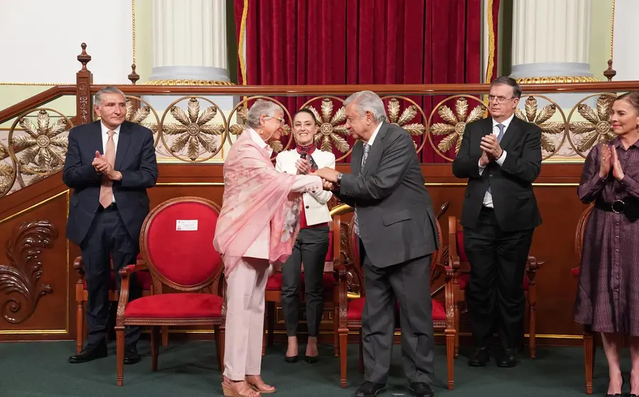 AMLO