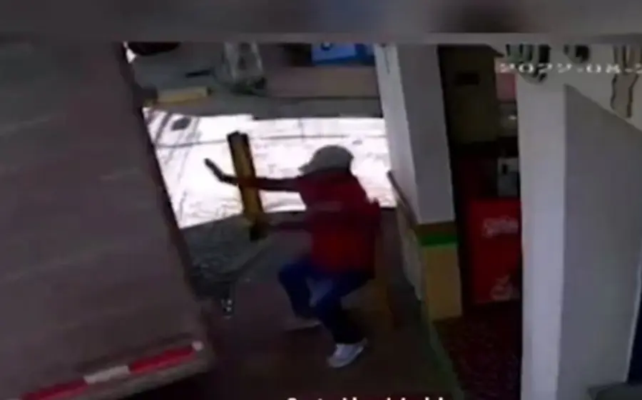 Se salva de milagro
