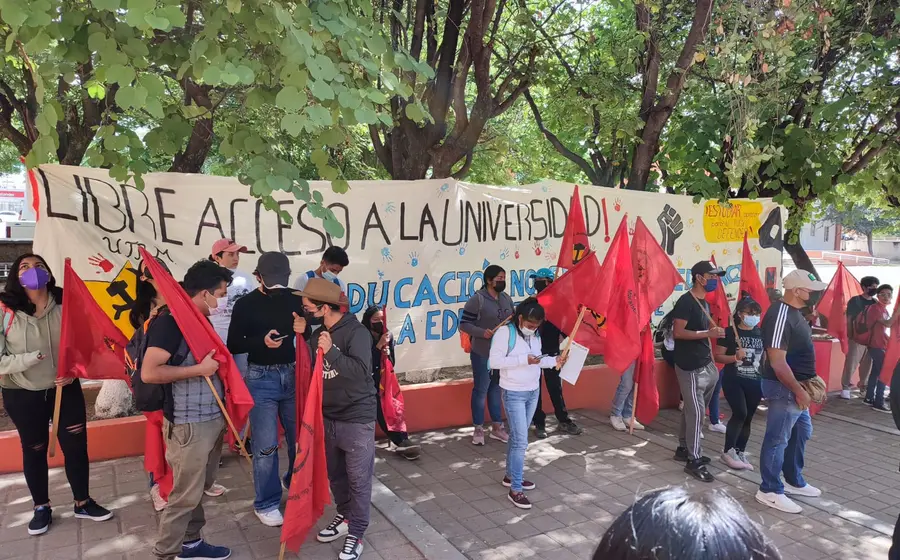 estudiantes-protesta 