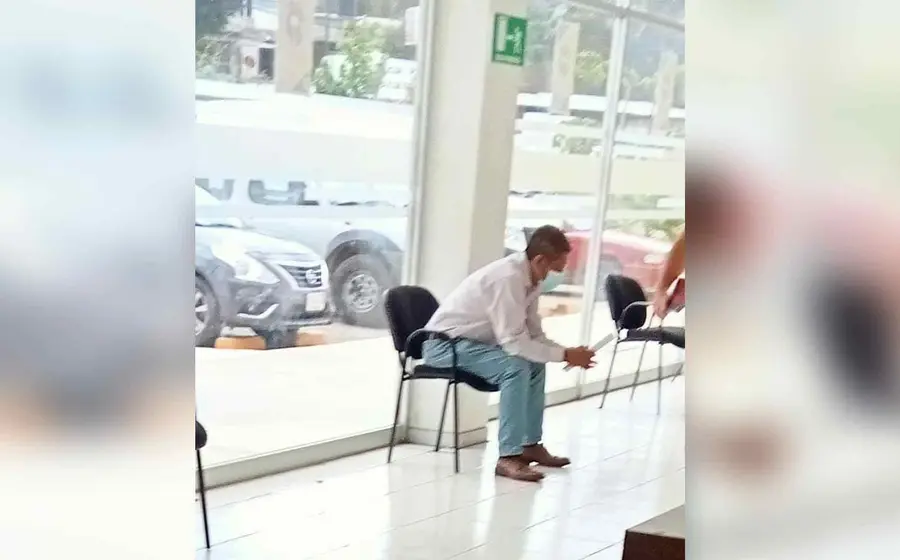 policias