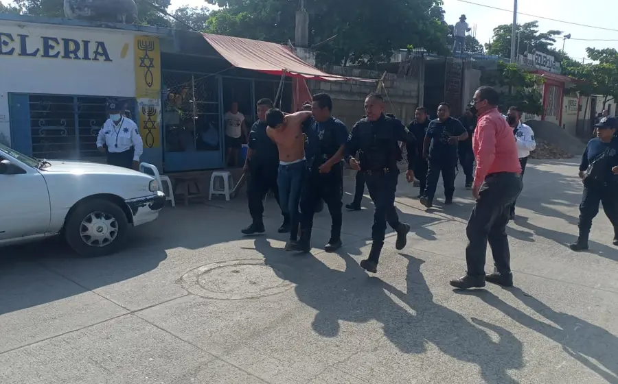 asaltante_detenido2