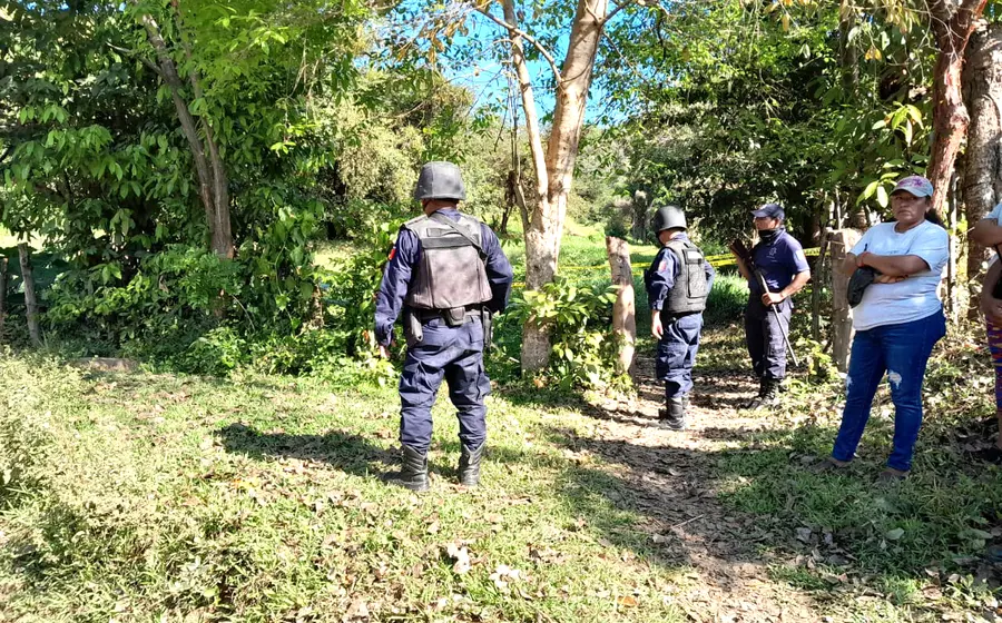 policias