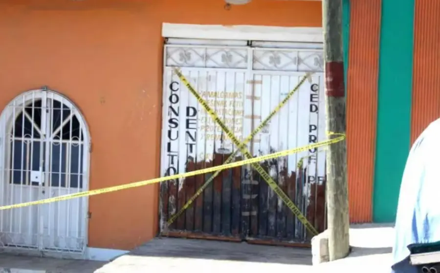 fachada-casa-cercada