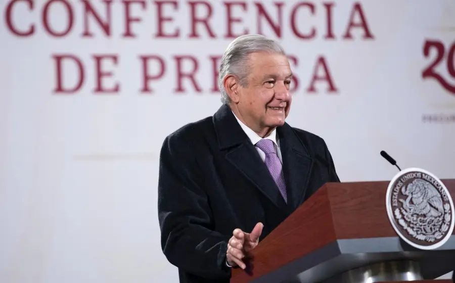 AMLO-asegura-que-blindara-elecciones-sindicato-petrolero