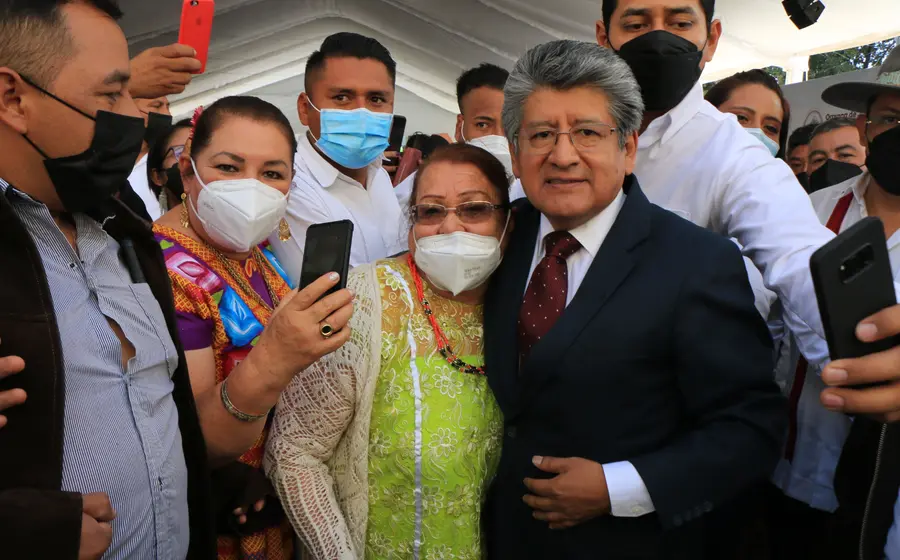 Organizaciones sociales señalan que confían plenamente en Francisco Martínez Neri debido a su trayectoria limpia.