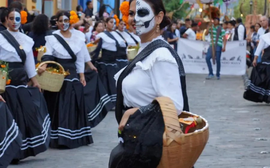 mujer_en_dia_de_muertos