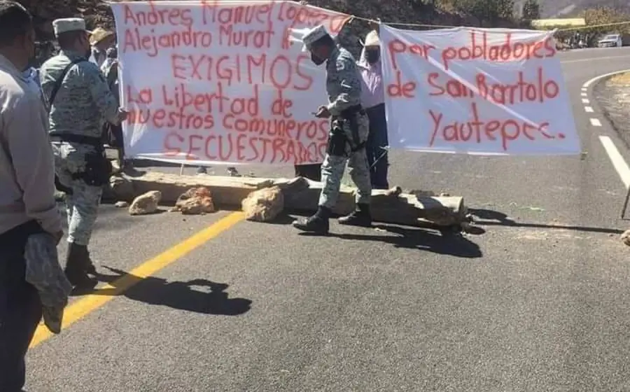 carretera-bloqueada