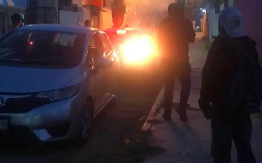 corto-circuito-incendia-arbol 