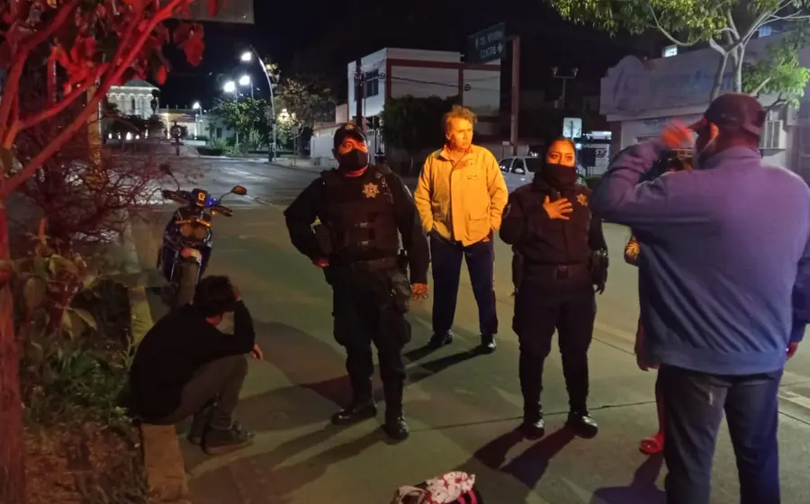 policia-con-victimas