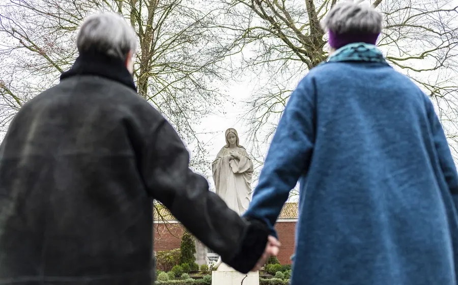 En-alemania-empleados-religiosos-salen-del-closet 