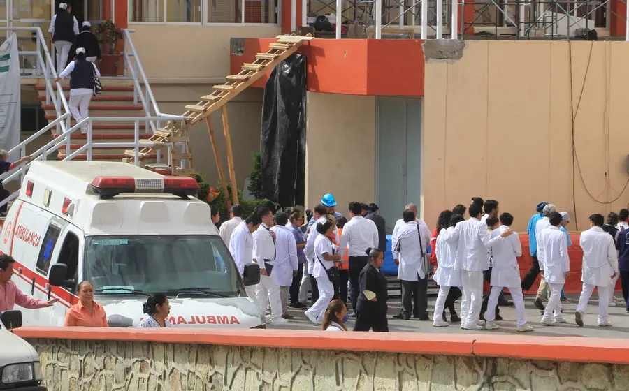 denuncian-irregularidades-en-contratacion-de-personal-de-salud 