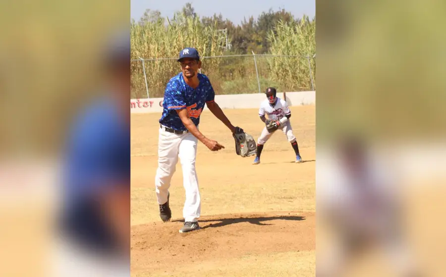 jaime-jugando-beisbol