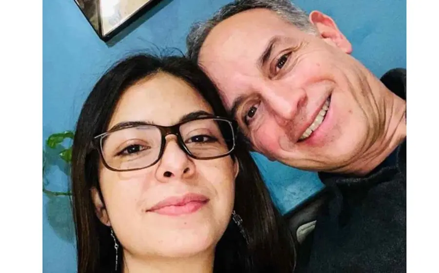 Se trata del segundo hijo de López-Gatell, puesto que también es padre del niño Francesc, de 11 años, a quien procreó con su primer esposa Arantxa Colchero Aragonés.