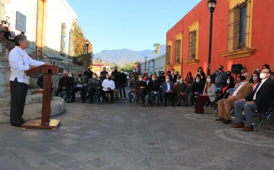 martinez-neri-calle-oaxaca