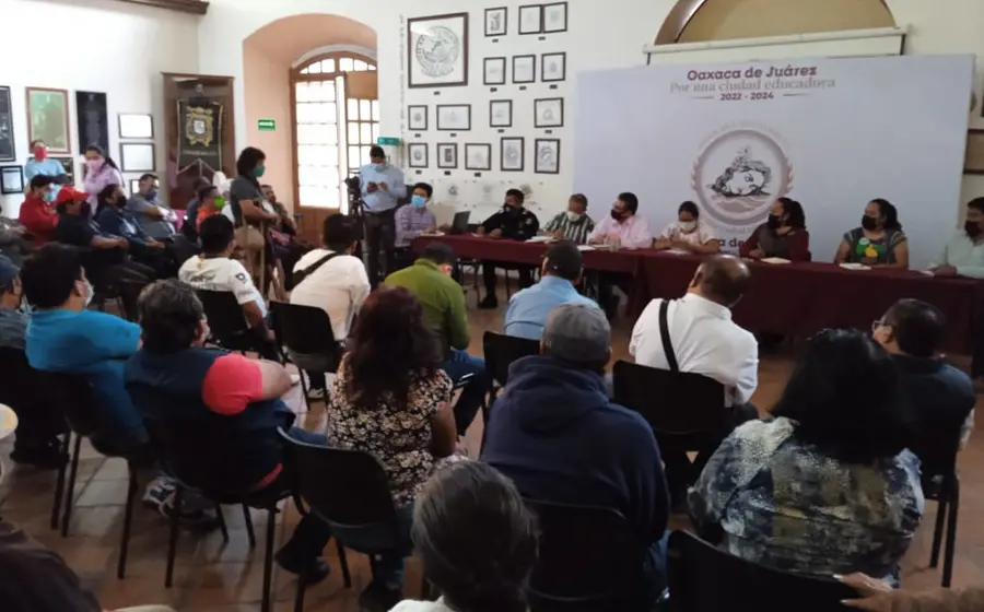 mesa-de-dialogo-oaxaca