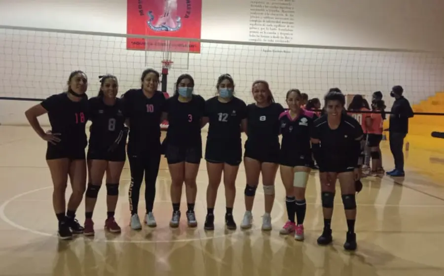equipo-mujeres-voleibol