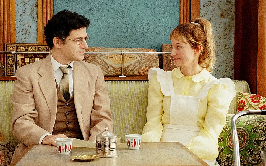 pareja-francesa-elegante