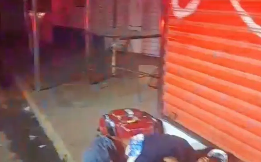 persona-en-el-suelo