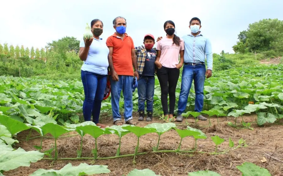 agricultores