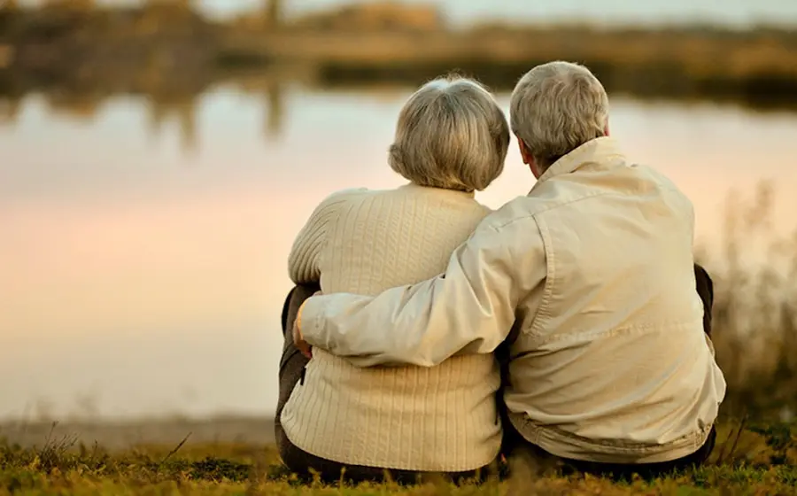 pareja-tercera-edad 