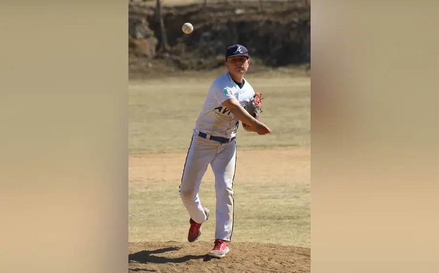 Julio Edwin García no pudo con la artillería de los Yankees. 