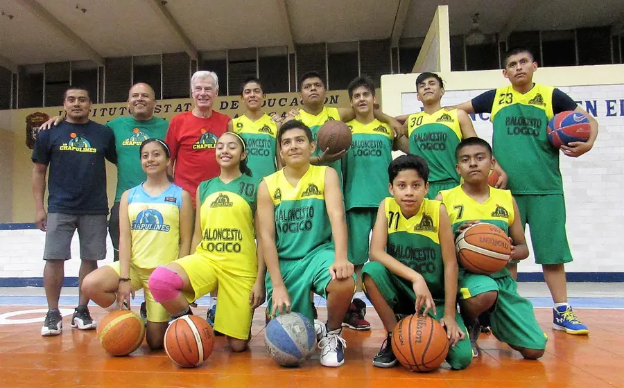 chapulines_baloncesto