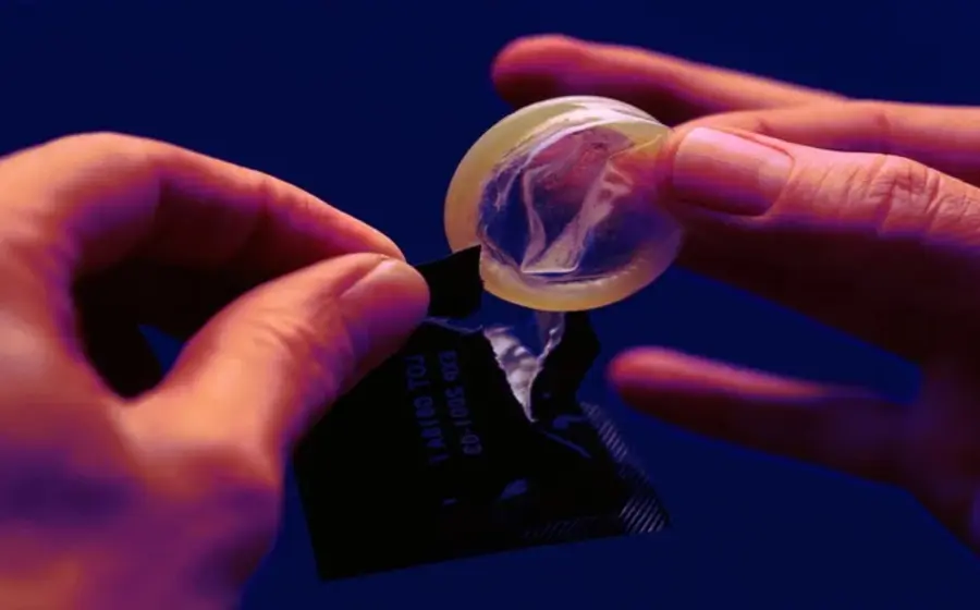 condones
