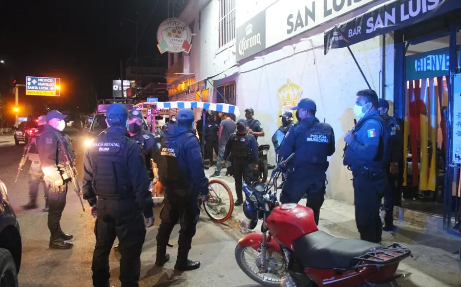 Policias-en-bares