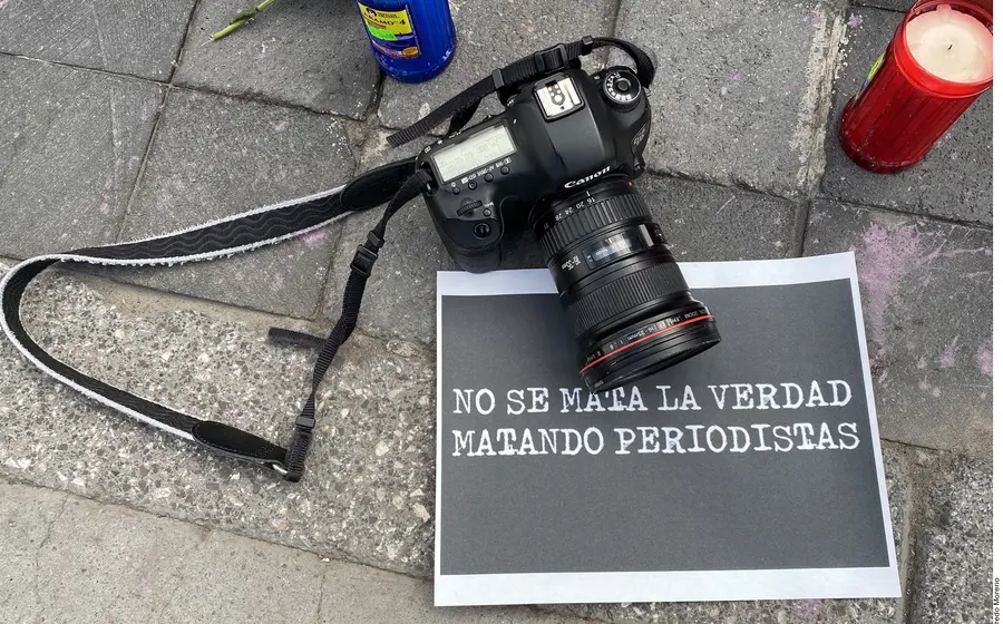 camara_sobre_mensaje