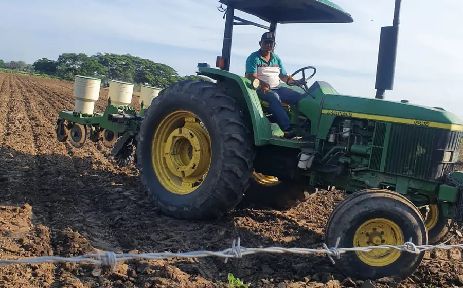 tractor 