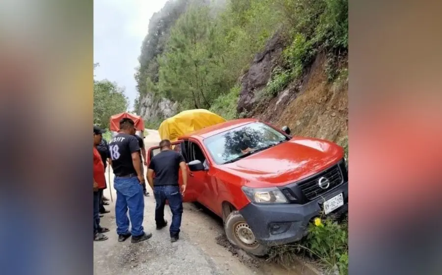 camioneta_atacada