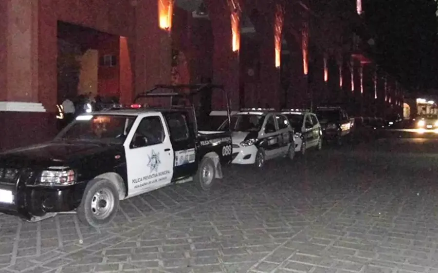 detenido_por_agredir_a_policia