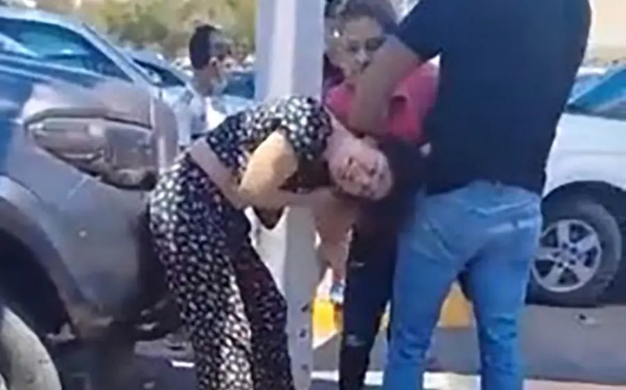 Riña