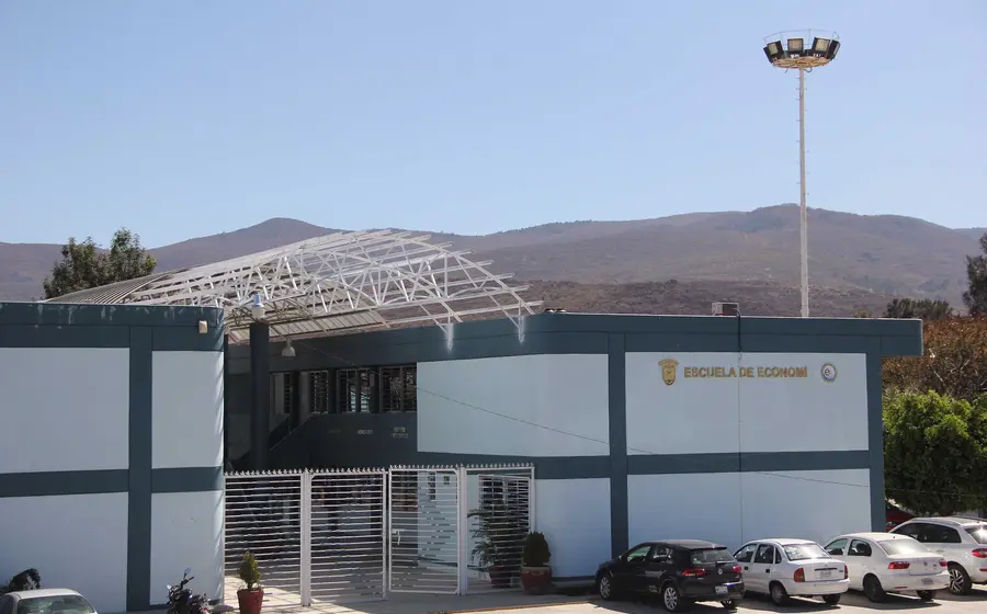 edificio_de_economia